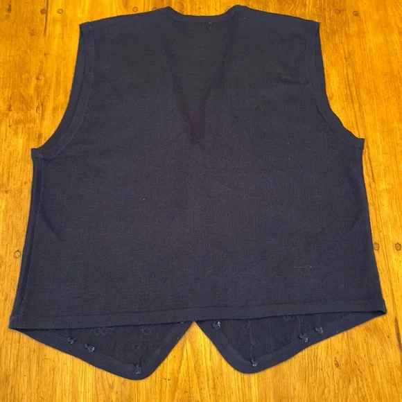Vintage Koret Wool Blend Embroidered Navy Blue Sweater Vest - Picture 3 of 10